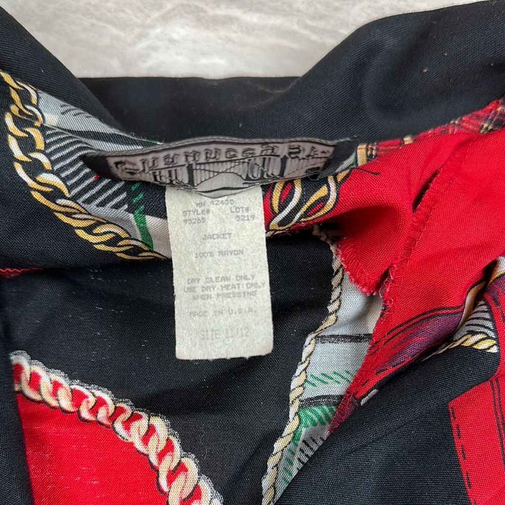 Red and Black Gold Chains and Belt All Over Print "Casino Blouse" - Picture 5 of 8